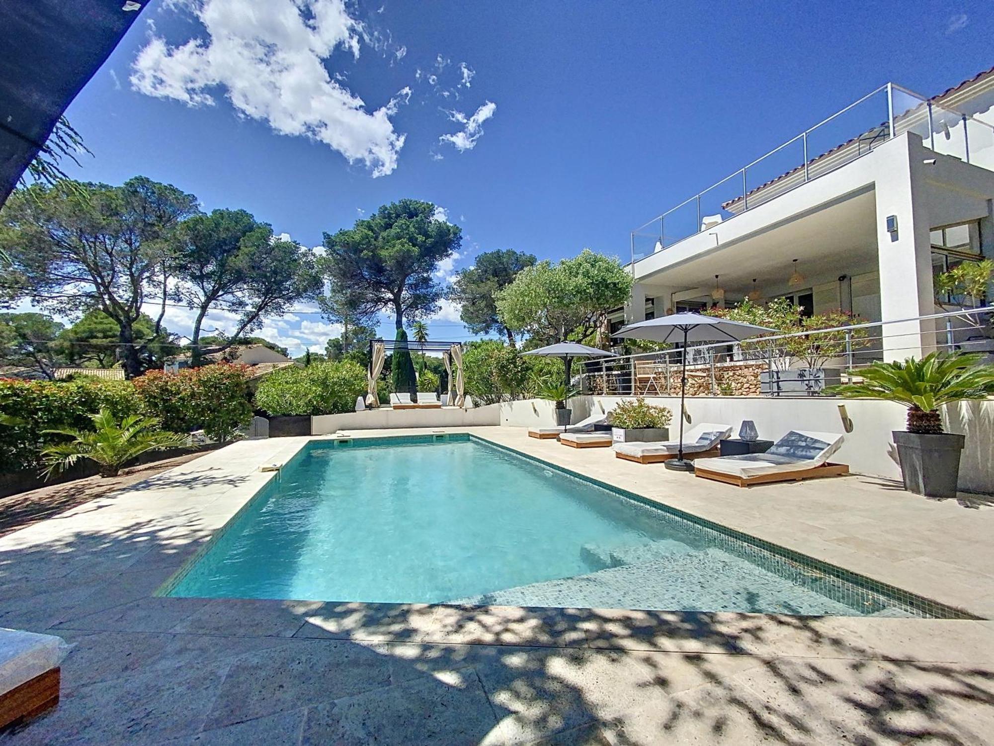 "Les Alizes" Cote Jardin Proche Bord De Mer Saint-Raphaël Exteriér fotografie
